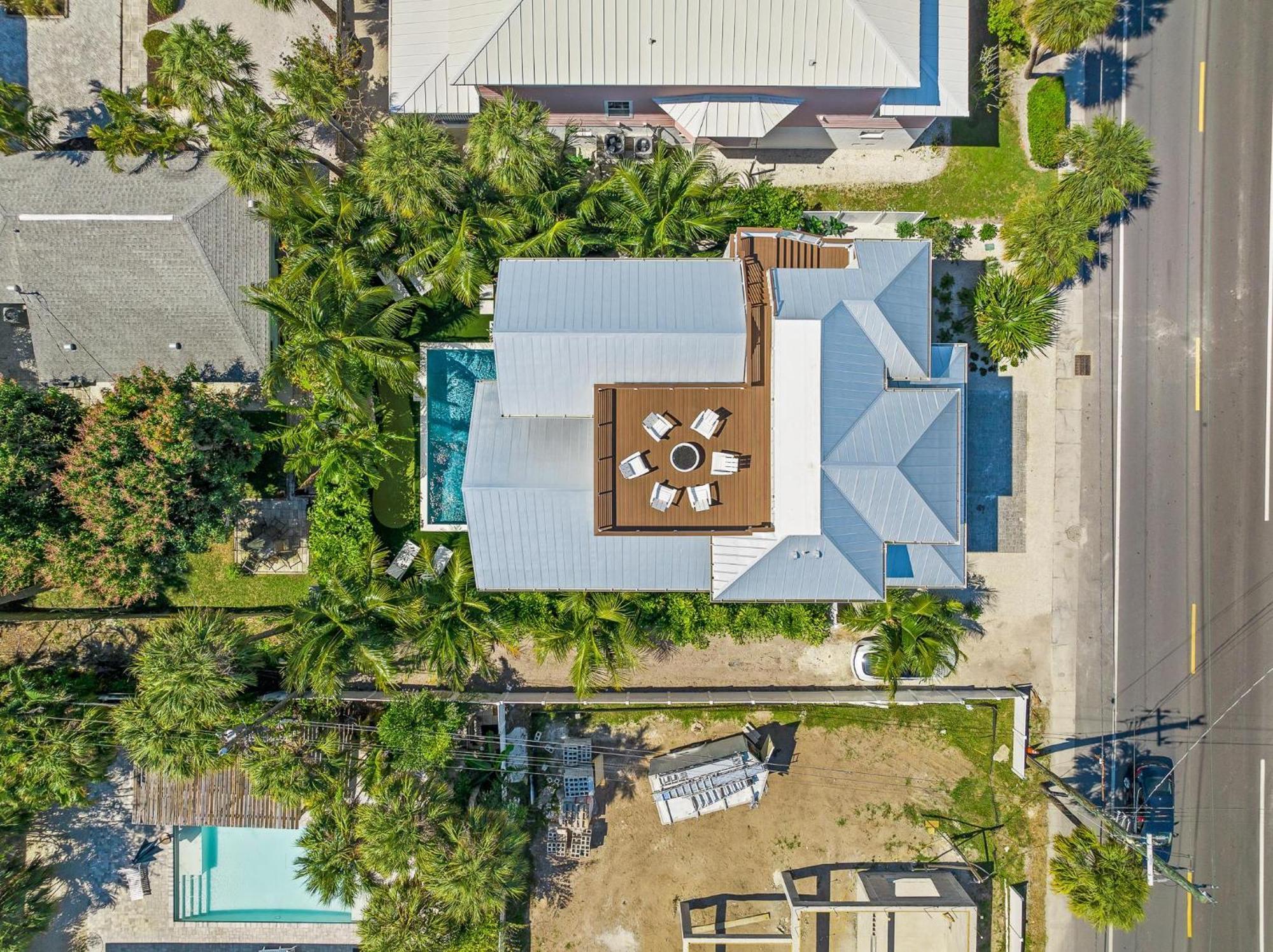 Sweet Caroline Villa Anna Maria Exterior photo